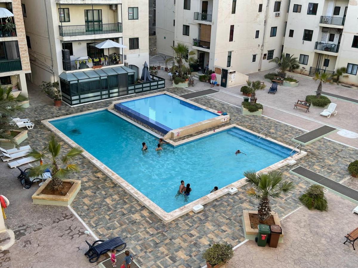 Beautiful Central Apartment With Pool เซนต์พอลส์เบย์ ภายนอก รูปภาพ